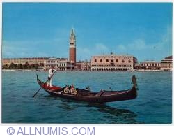 Image #1 of Venice-On  a gondola