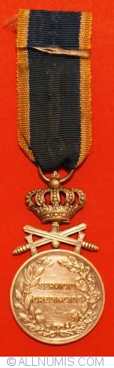 Loyal Service Medal, I class, 2nd type, with crossed swords