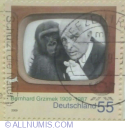 Image #1 of 55 Eurocent 2009 - Western Gorilla (Gorilla gorilla), Bernhard Grzimek