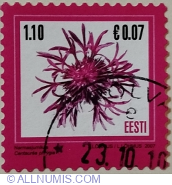 Image #1 of 1,10 Kroon / 0.07 €  2007 - Wig Knapweed (Centaurea phrigia)