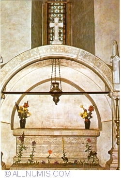 Image #1 of Mănăstirea Putna - Mormântul lui Ștefan cel Mare