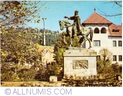 Câmpeni - Statue of Avram Iancu (1971)