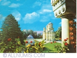 Image #1 of Curtea de Argeș Monastery (1977)