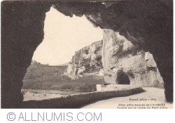 Image #1 of Tunel pe drumul spre Pont d'Arc