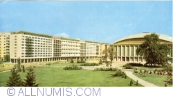 Image #1 of București - Vedere din Piața Palatului (1966)
