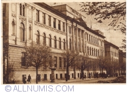 Image #1 of Cluj - Hungarian High School (1951)