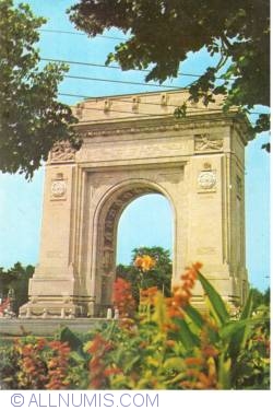 Image #2 of Bucharest - Arch of Triumph