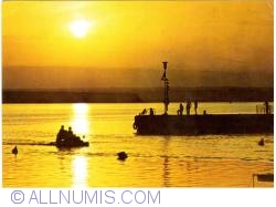 Image #1 of Mamaia - Apus de soare pe Lacul Siutghiol