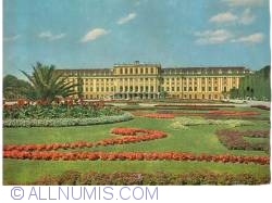 Image #1 of Vienna - Schönbrunn parterre (gardens)