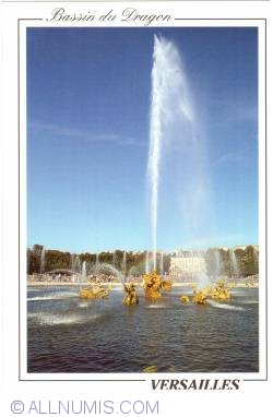Versailles - Dragon Fountain (Bassin du Dragon)