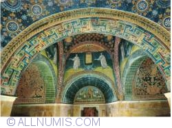 Image #1 of Ravenna - Mausoleul Galla Placidia (Mausoleo di Galla Placidia)