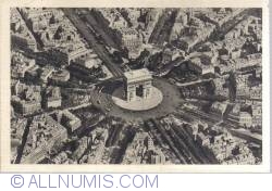 Paris - The Triumph Arch - L'Arc de Triomphe