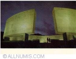 Image #2 of YALTA 1969 - MONUMENTUL SLAVA EROILOR
