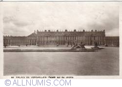Image #2 of Versailles - Front View from Gardens- Façade sur les Jardins