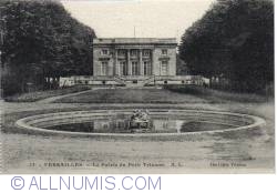 Image #2 of Versailles - The Little Trianon - Le Palais du Petit Trianon