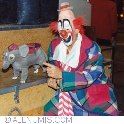 Image #2 of Circus