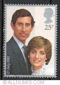 25 pence Prince Charles and Lady Diana Spencer