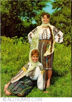 Traditional costume from Vrancea