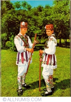 Image #1 of Traditional costume from  North Muntenia