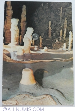 Image #1 of Bears Cave - Chișcău