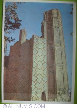 Samarkand (Самарканд) - Bibi Khanum Mosque. Fragment (1981)