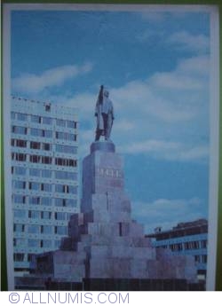 Samarkand (Самарканд) - Monument to V. I. Lenin (1981)