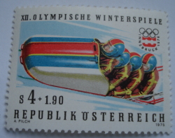 Image #1 of 4 +1.90 Schillings 1975 - Bobsleigh (Innsbruck)