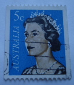 Image #1 of 5 Cents 1967 -  Queen Elizabeth II