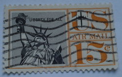Image #1 of 15 Cents - Statue of Liberty