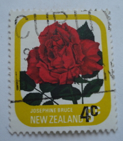4 Cents 1979 - Overprint on 8c Rose - "Josephine Bruce"