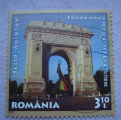 3.10 Lei 2011 - Arch of Triumph, Bucharest
