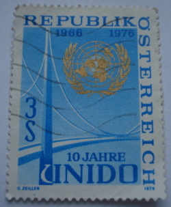Image #1 of 3 Schilling 1976 - 10th Anniversary of UNIDO