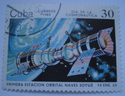 Image #1 of 30 Centavos 1984 - 1st Orbital station "Soyuz-4/5" (USSR), 1969