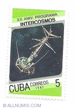 5 Pesos 1987 - Intercosmos