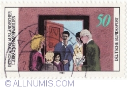 Image #2 of 50 Pfennig 1981 - Integrarea familiilor lucratorilor straini