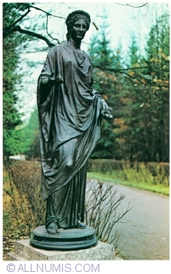 Pavlovsk - Statue of Flora (1979)