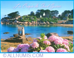 The oratory and Saint-Guirec's cove 2019