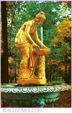 Image #1 of Petrodvoretz - The Nymph Fountain
