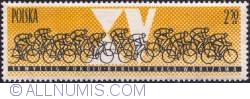2,50 złotego- Cyclists in race.
