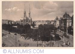 Image #1 of Vienna - Hermann Goering Square and Votive Church (Hermann-Göring-Platz und Votivkirche) (1940)