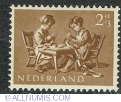 Image #1 of 2 + 3 Centi 1954 - Copii care se joacă