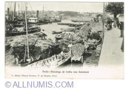 Image #1 of Porto - Unloading Firewood  (1920)