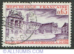 Image #1 of 0.65 Franc 1973 - Palace of the Dukes of Burgundy, Dijon