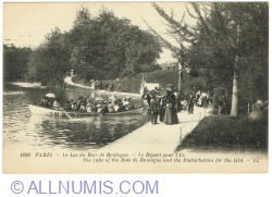 Image #1 of Paris - The Lake of Bois de Boulogne (1920)