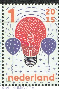 1° 2015 - A balloon can give light