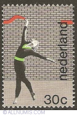 30 Cent 1973 - Gymnastics