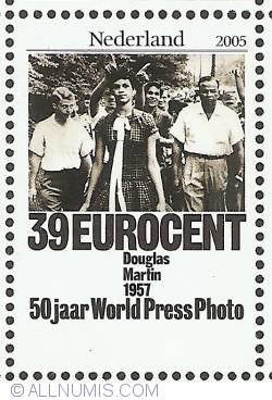 39 Eurocent 2005 - World Press Photo - Douglas Martin 1962