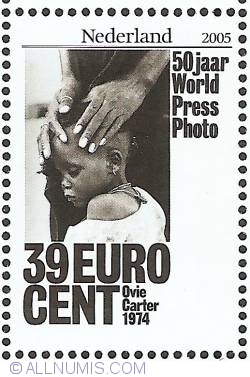 39 Eurocent 2005 - World Press Photo - Ovie Carter 1974