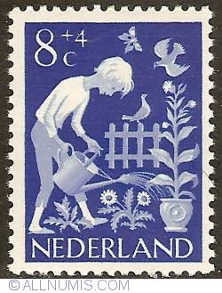 8 + 4 Cent 1962 - Giving water to the Flowers