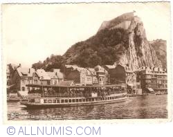 Image #1 of Dinant - Arrival of Tourist Boat (Arrivée du bateaux touriste)